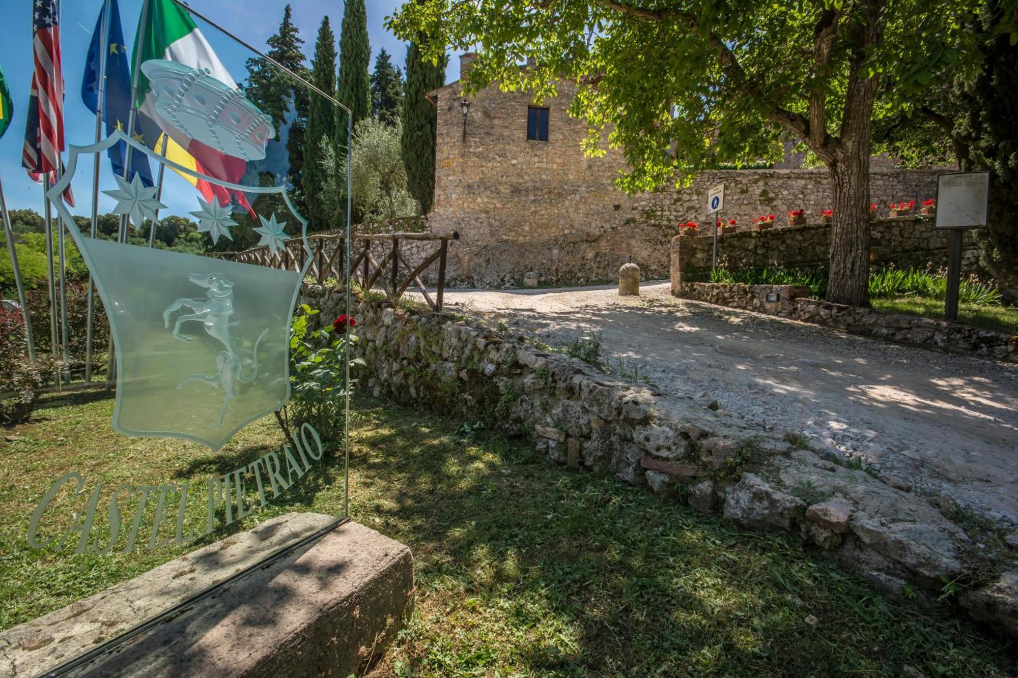 Villa Castel Pietraio Monteriggioni Exterior foto