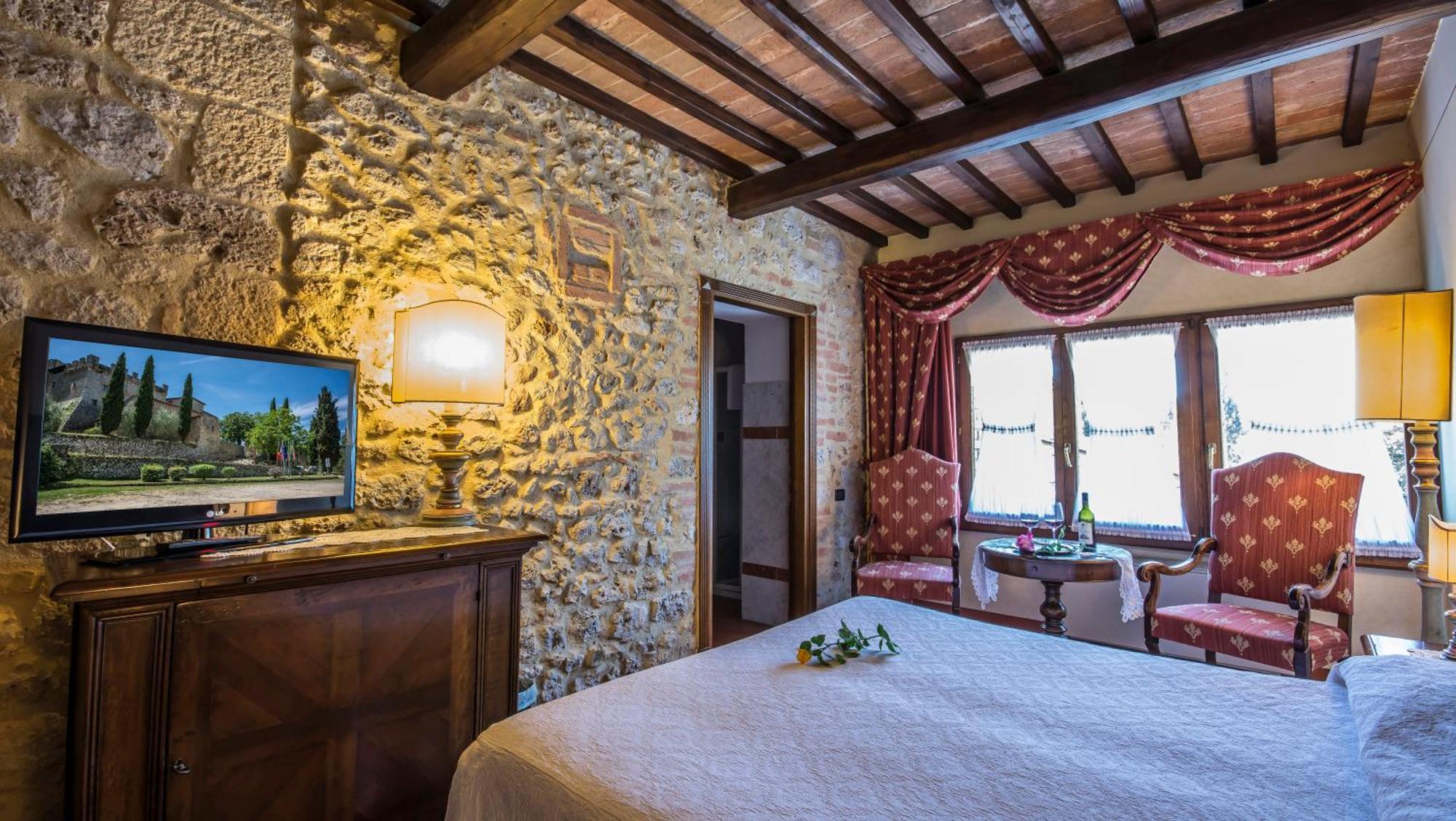 Villa Castel Pietraio Monteriggioni Exterior foto