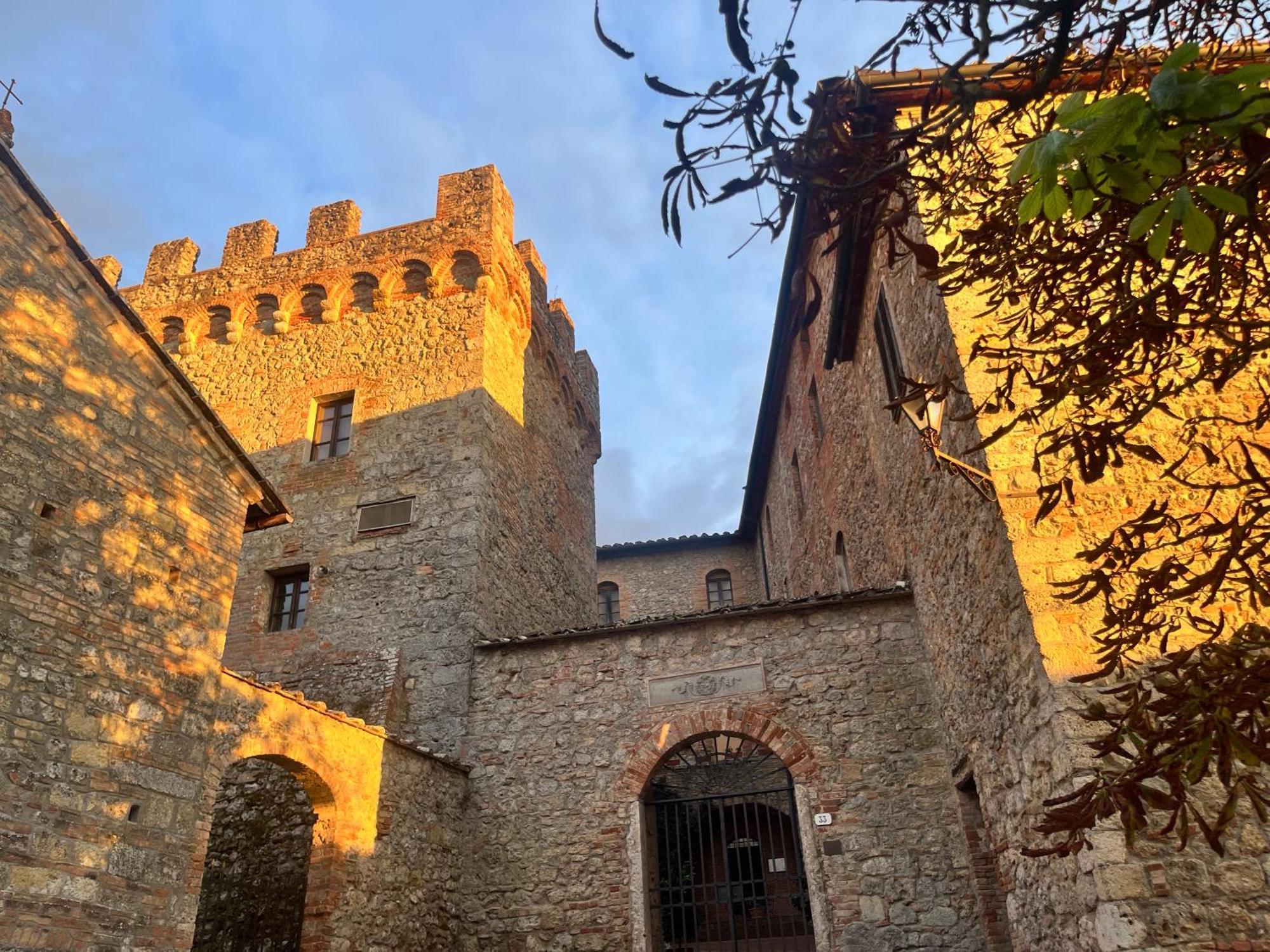 Villa Castel Pietraio Monteriggioni Exterior foto